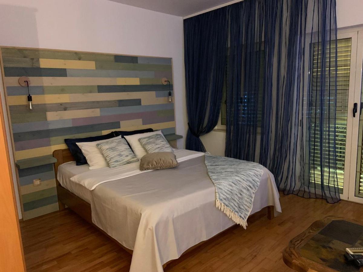 Apartments Nautica Херцег-Нови Экстерьер фото